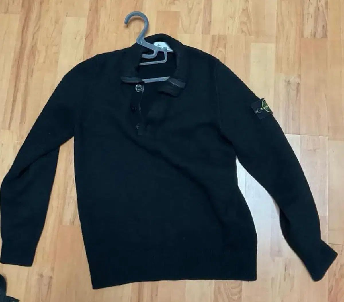STONE ISLAND ストーンアイランド ニット ブラック fw25