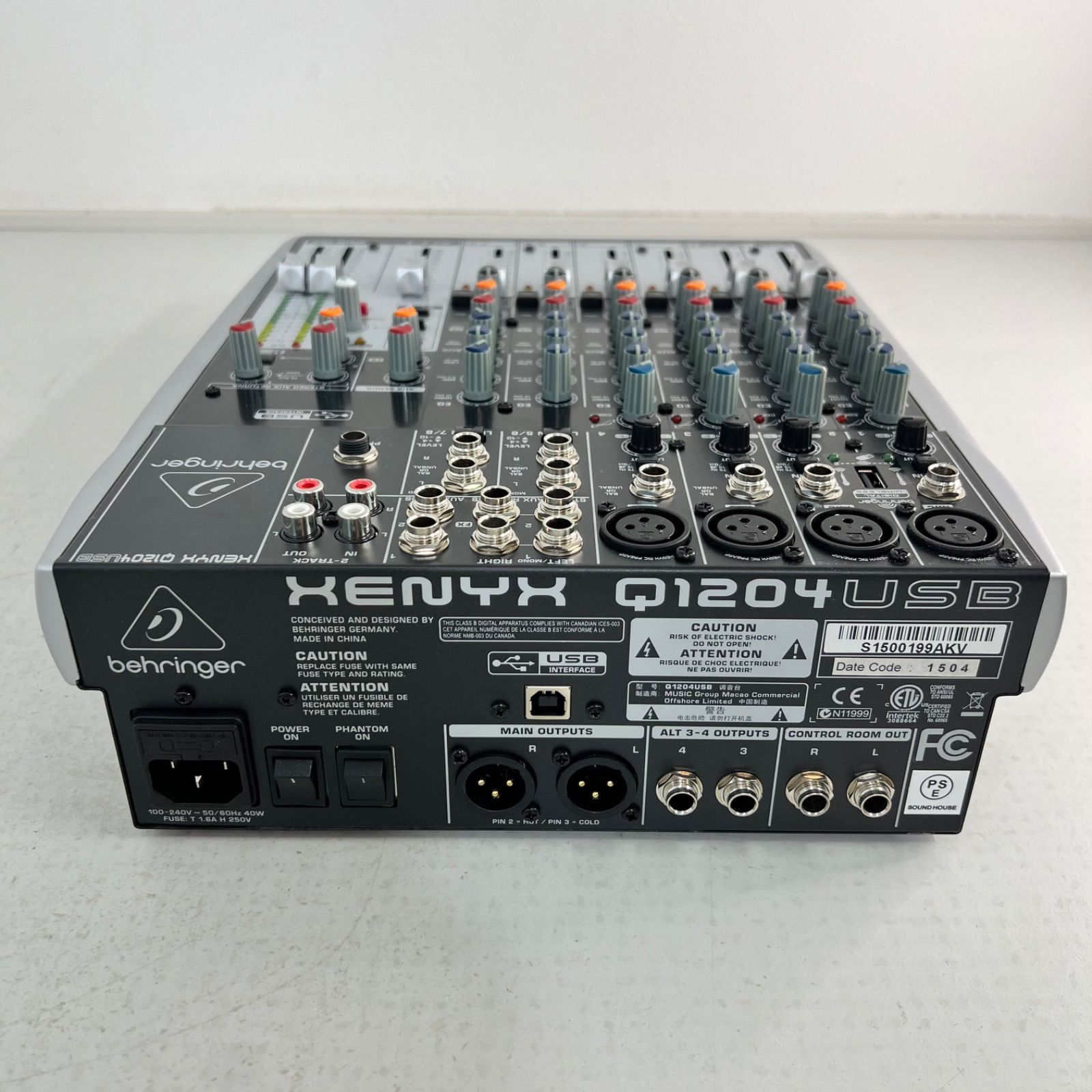通電確認済】Behringer XENYX Q1204USB アナログミキサー オーディオ