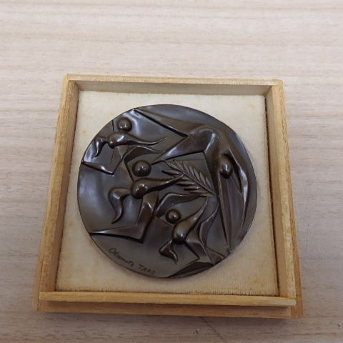 東京オリンピック1964 岡本太郎 メダル 記念品 コレクション