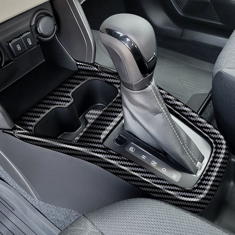 送料無料 スズキ Suzuki スイフト Swift 2024年式対応 フルカバーパネルフレーム ABS製 1枚セット カーボン調 グロスブラック レッド 左右ハンドル対応 内装パネル 貼り付け式 傷