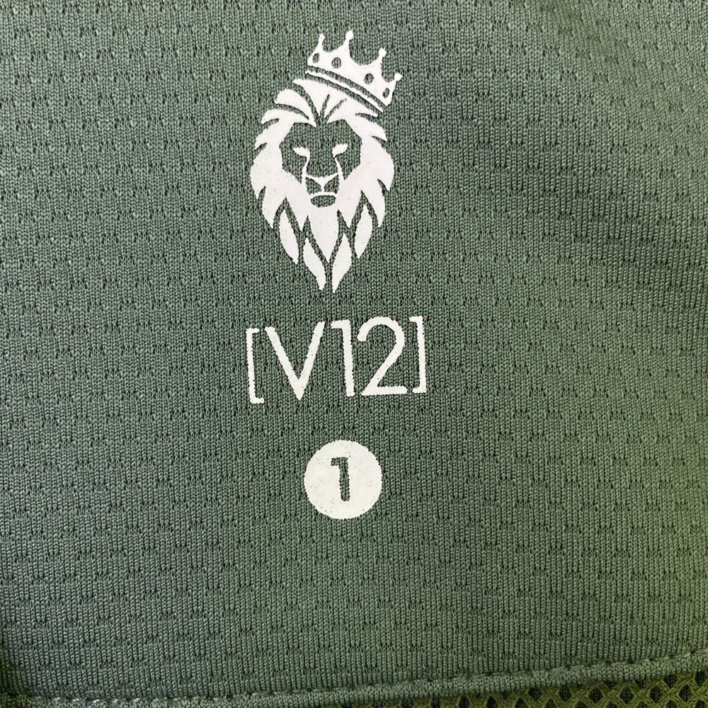 サイズ：1 V12 ヴィトゥエルヴ フード付 長袖ジップジャケット カーキ