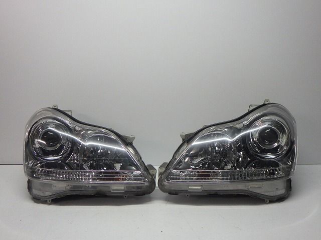 マジェスタ ヘッドライト左右 HID UZS186/187 前期 AFS付 30-315 H 81110/81150-30B20 コーティング 260529248