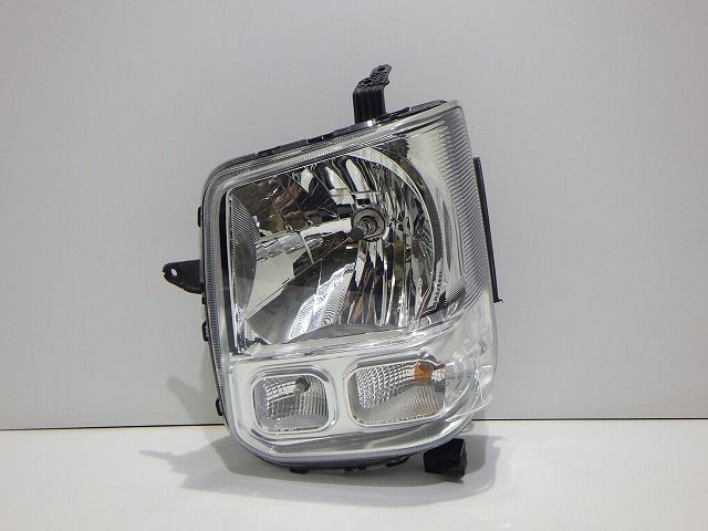 エブリイ　左ヘッドライト　ハロゲン　DA17V　LE14C6327　35320-64P02　DR17V　コーティング　260530059