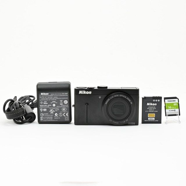 ＜良品＞ Nikon COOLPIX P300 ブラック｜コンパクトデジタルカメラ｜動作良好｜外観きれい｜液晶周囲に黒ずみあり｜光学良好｜16GB SDカード付属｜安心の実用モデル