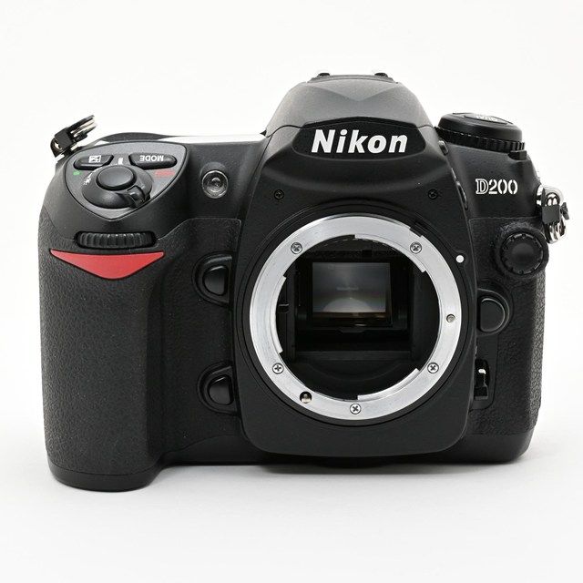 良品＞ Nikon D200 ボディ｜デジタル一眼レフカメラ｜シャッター数