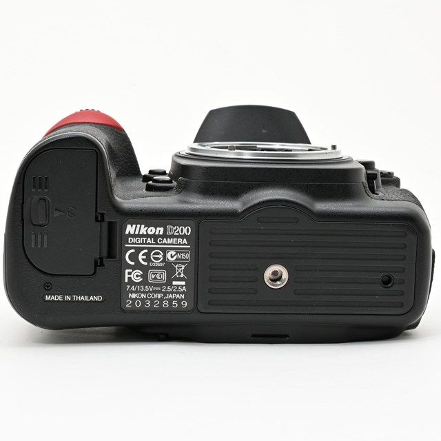 良品＞ Nikon D200 ボディ｜デジタル一眼レフカメラ｜シャッター数