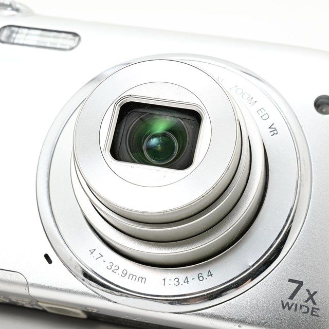 良品＞ Nikon COOLPIX S3500 クリスタルシルバー S3500SL｜光学7倍