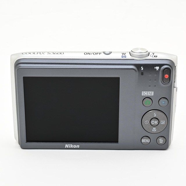 良品＞ Nikon COOLPIX S3600 クリスタルシルバー S3600SL｜2005万画素