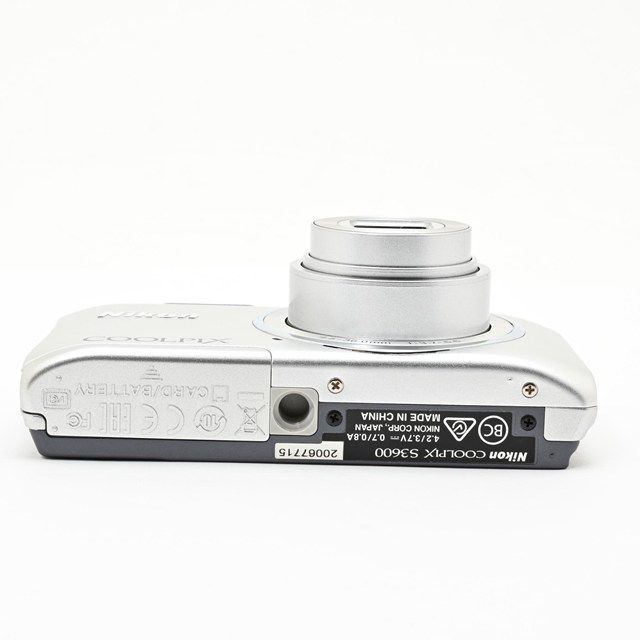 良品＞ Nikon COOLPIX S3600 クリスタルシルバー S3600SL｜2005万画素