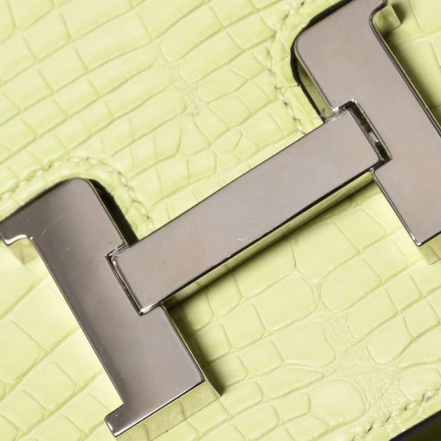 新品同様 エルメス HERMES コンスタンス スリム コンパクトウォレット 