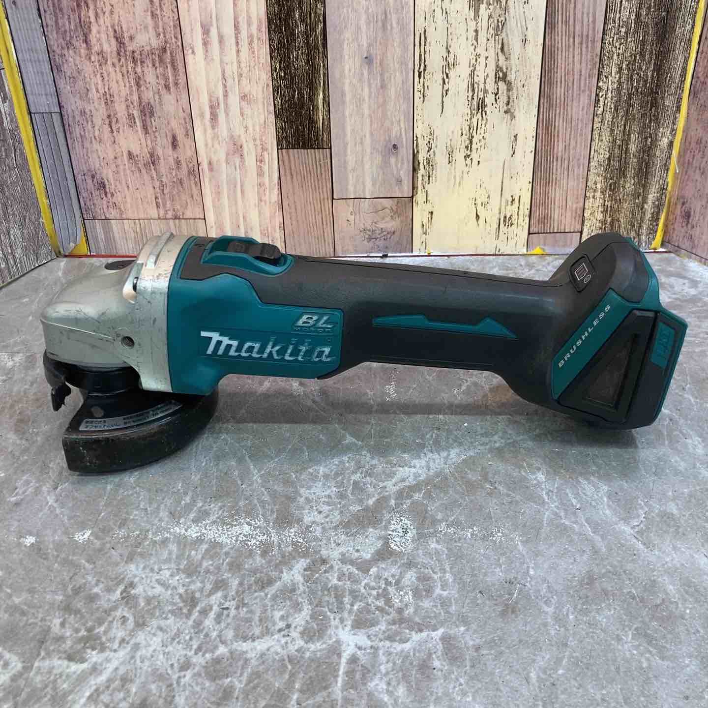 ☆マキタ(makita) 100mmコードレスディスクグラインダ GA404DZN (GA404DN)【八潮店】