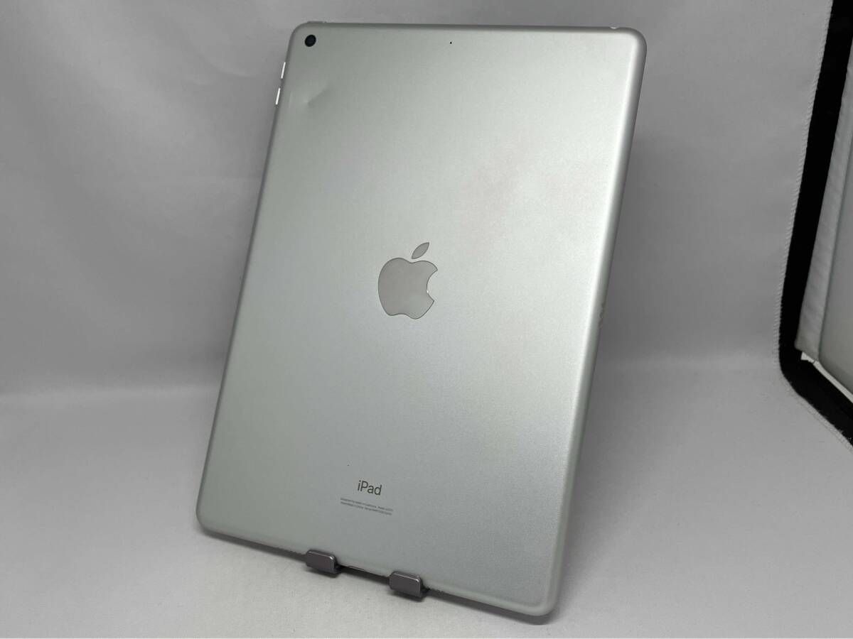 MYLA2J/A iPad Wi-Fi 32GB シルバｰ
