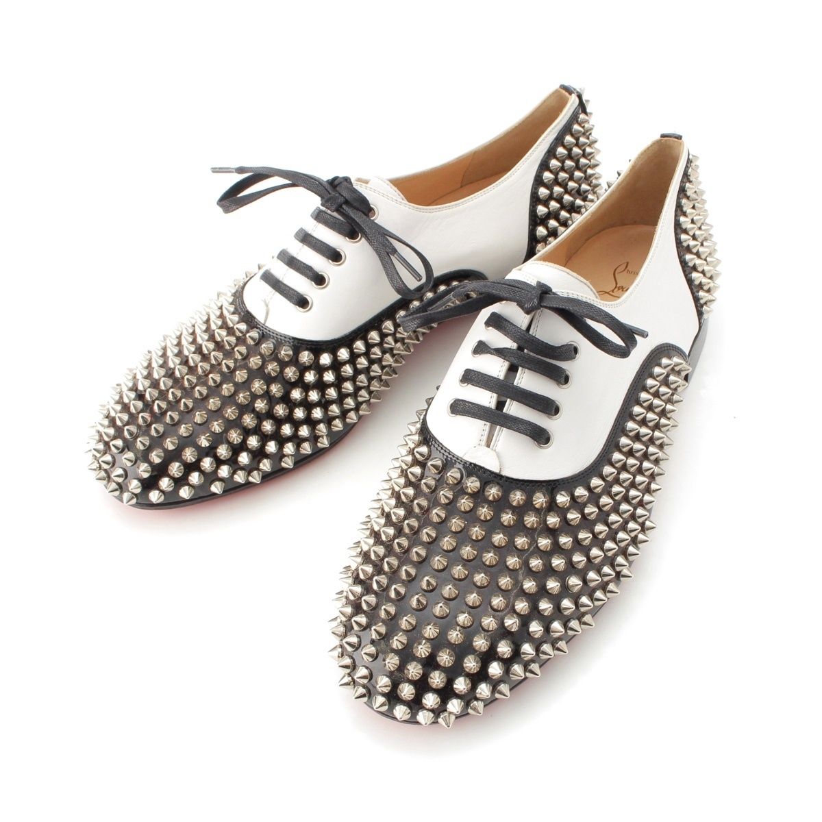 クリスチャンルブタン 初期ルブタン FREDDY FLAT PATENT スタッズ シューズ 1100406 ホワイト ブラック 41【中古】