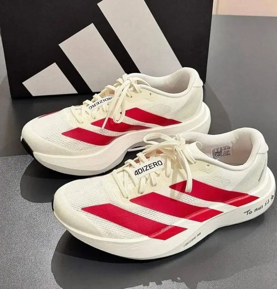 adidas アディゼロ 4D ランニングシューズ クリーム レッド