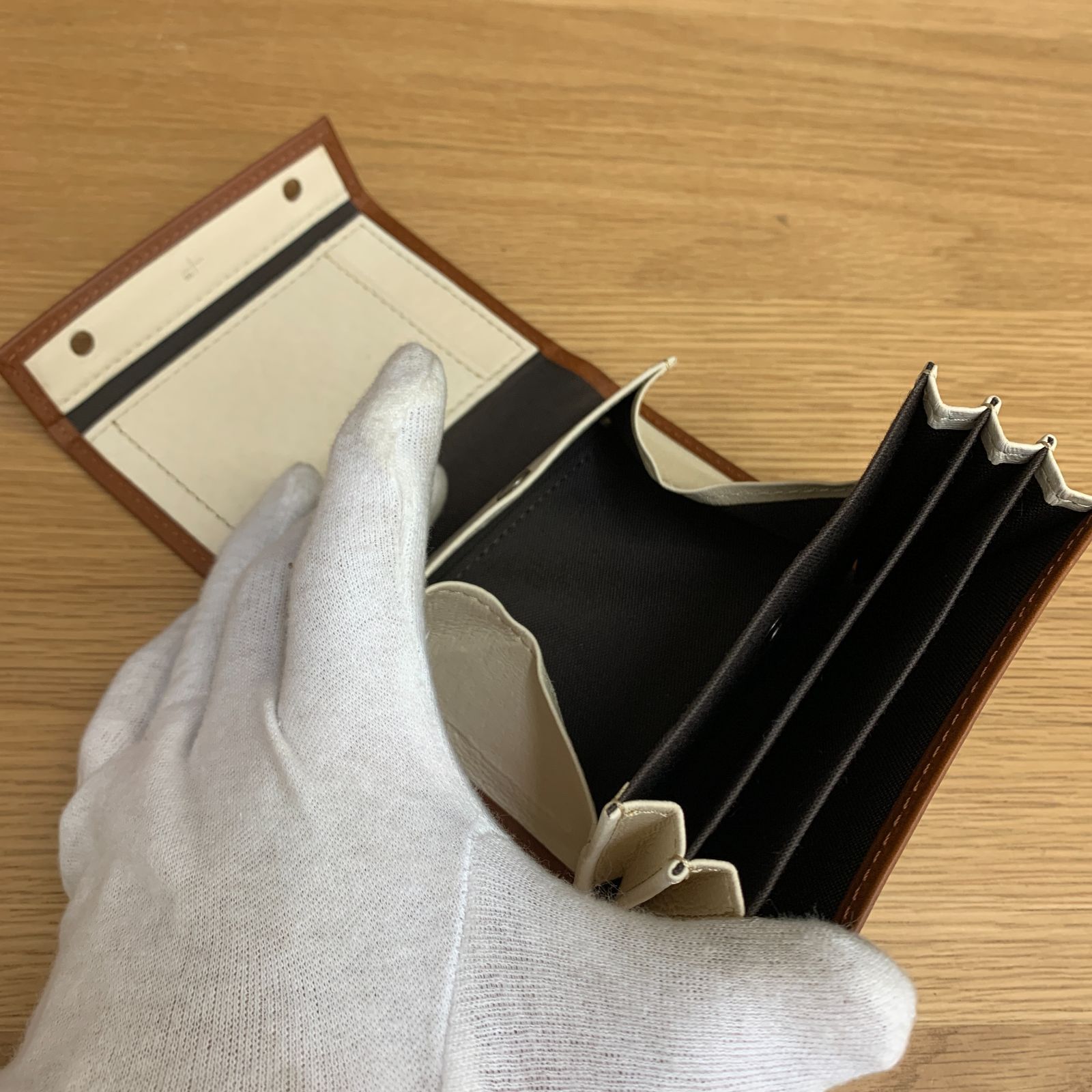 展示未使用】エムピウ ミッレフォッリエⅡ P25 コニャック m+ 箱付