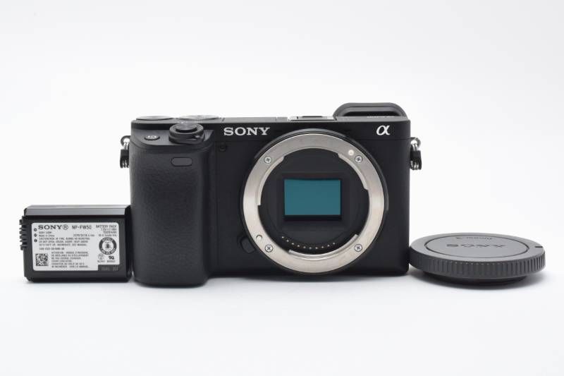 ★極上美品★《ショット数625回》ソニー SONY α6400 ボディ★　YM1333＃59