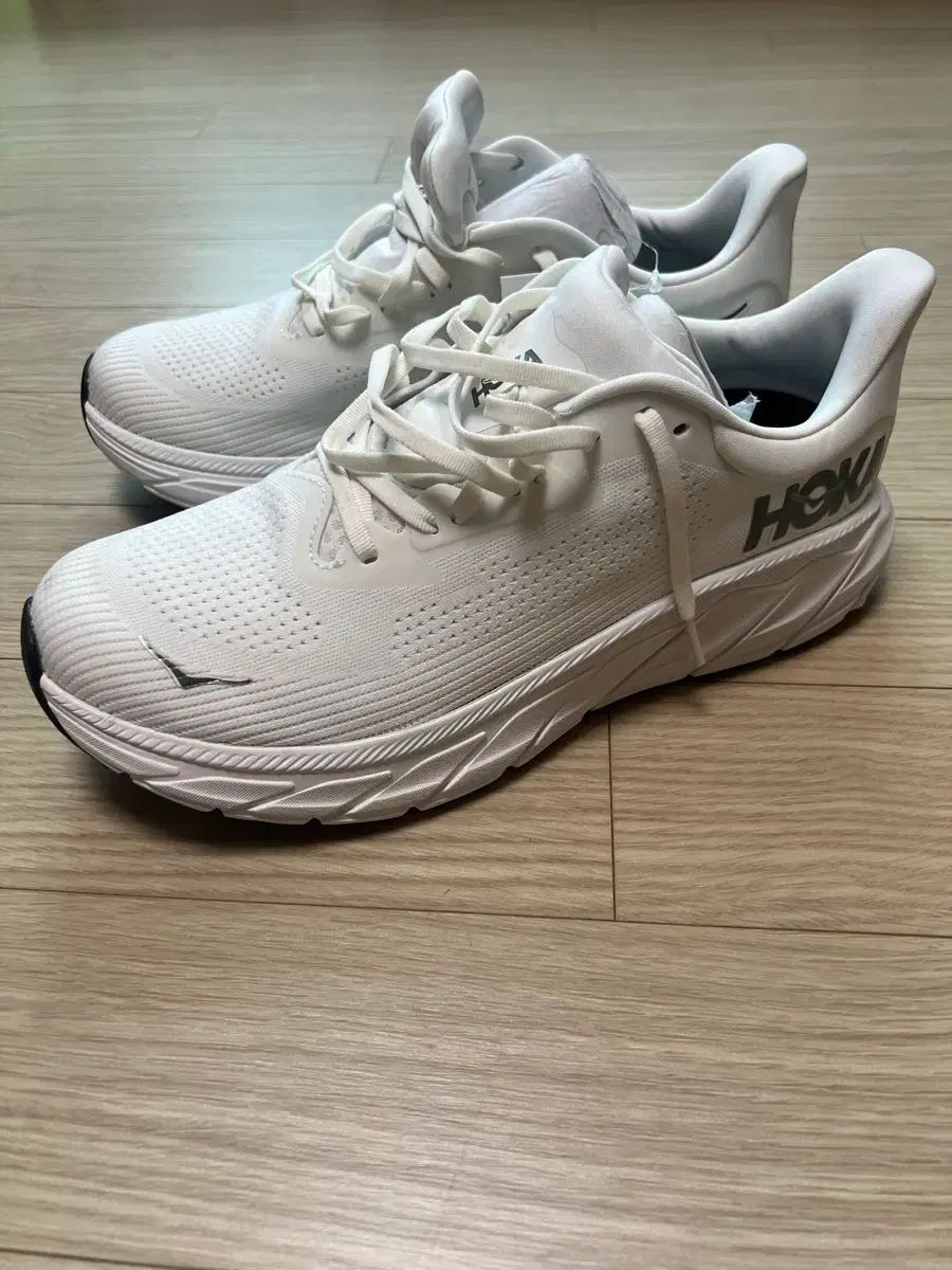 HOKA ONE ONE ホカオネオネ アラヒ 7 ワイド サイズ 280