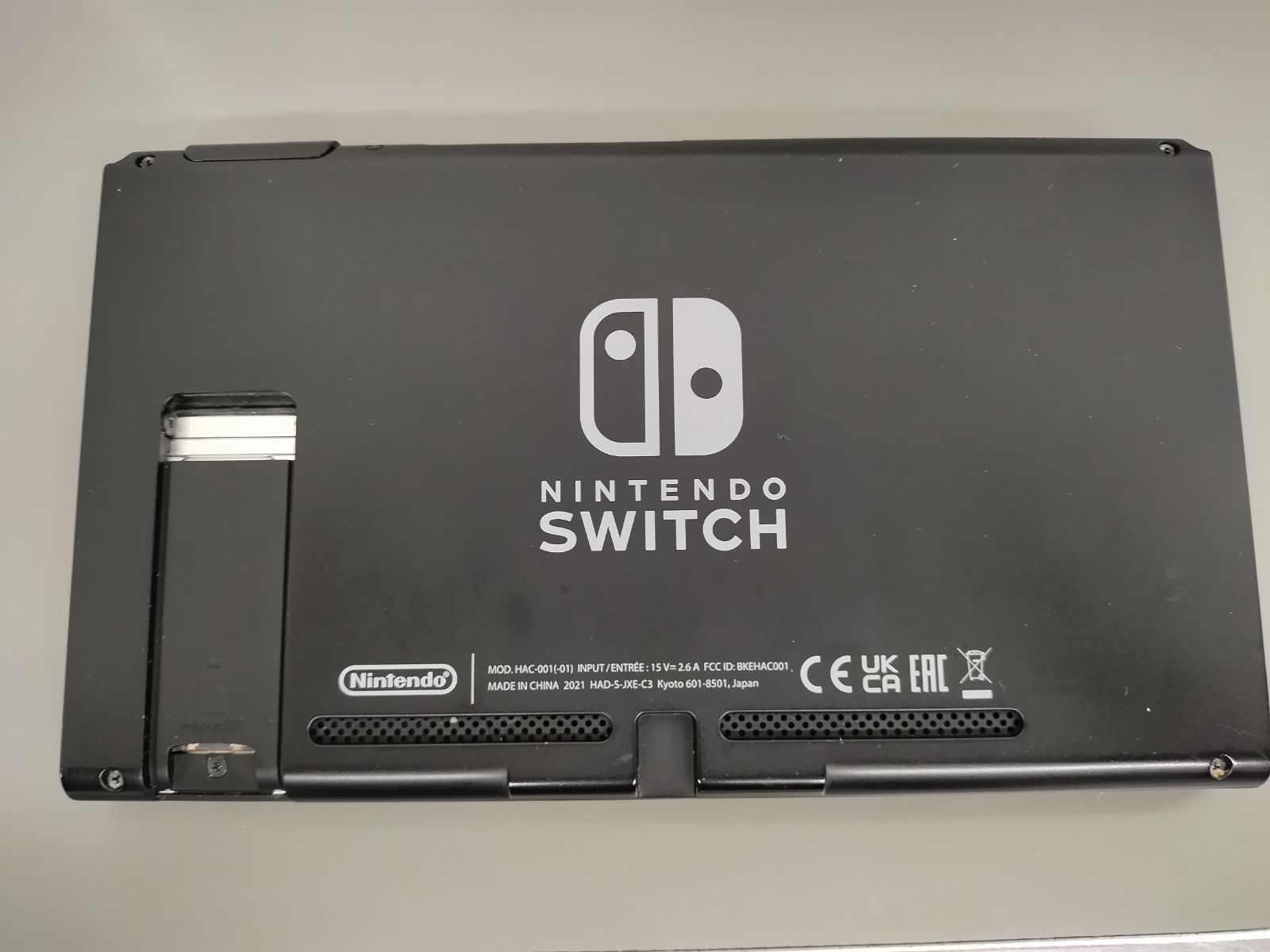 中古本体】Nintendo Switch バッテリー長持ちモデル 本体のみ 【50-52