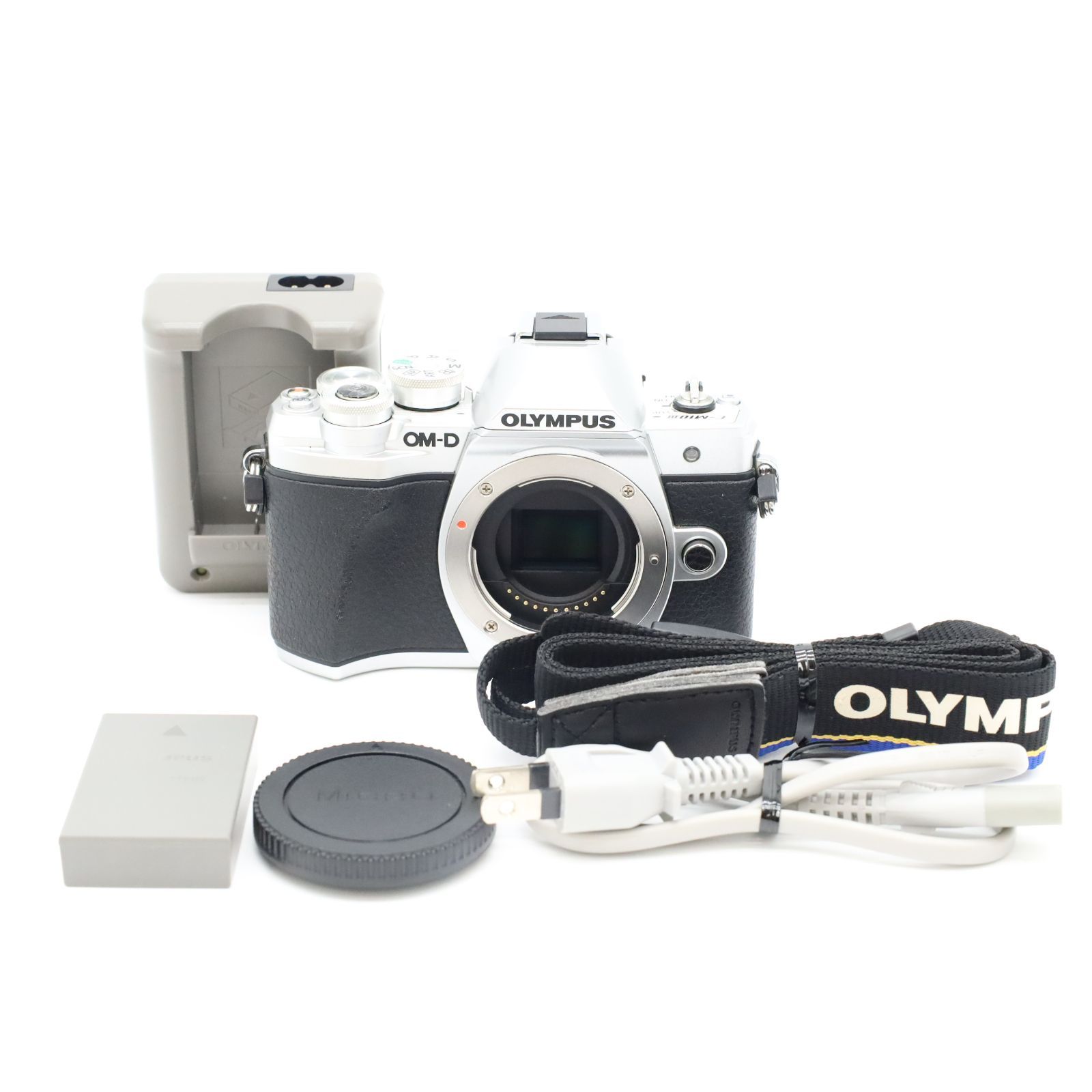シャッター回数11,581回！OLYMPUS OM-D E-M10 MarkIII シルバー #73011