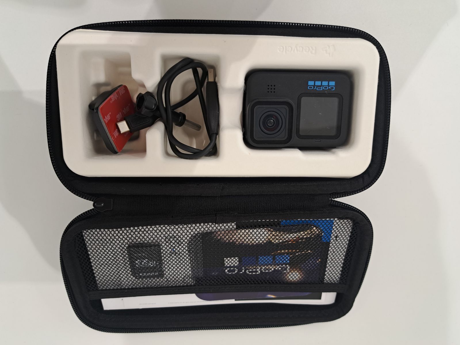 GoPro HERO11 Black 豪華セット SDカード付 NEEWERアクセサリー多数