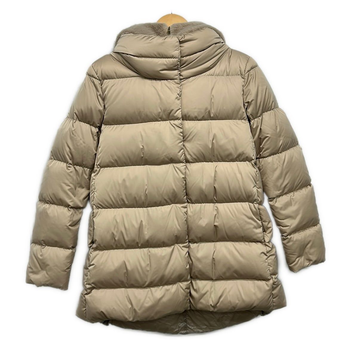 HERNO(ヘルノ) ダウンコート サイズ42 M レディース - ベージュ 長袖/ファー着脱可/冬