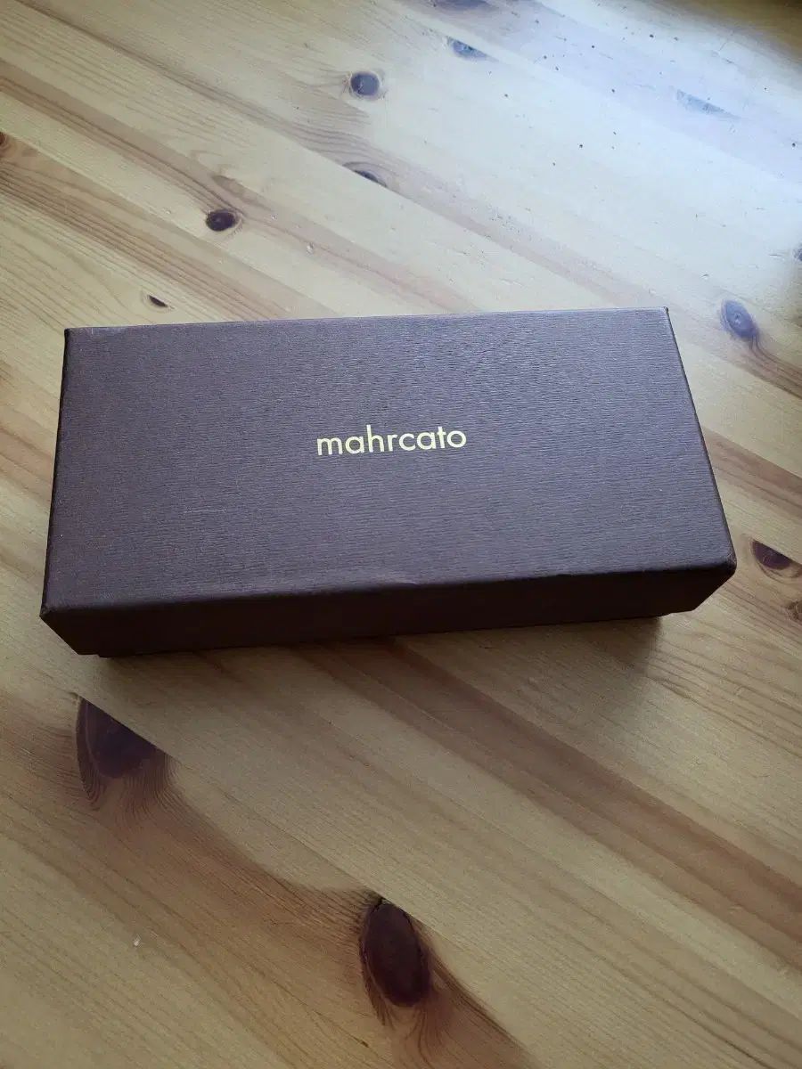 マルカートmahrcato サングラス 出品