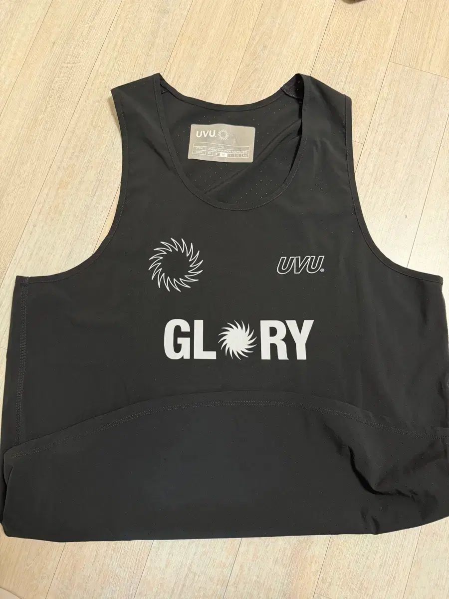 UVU シングレット 出品