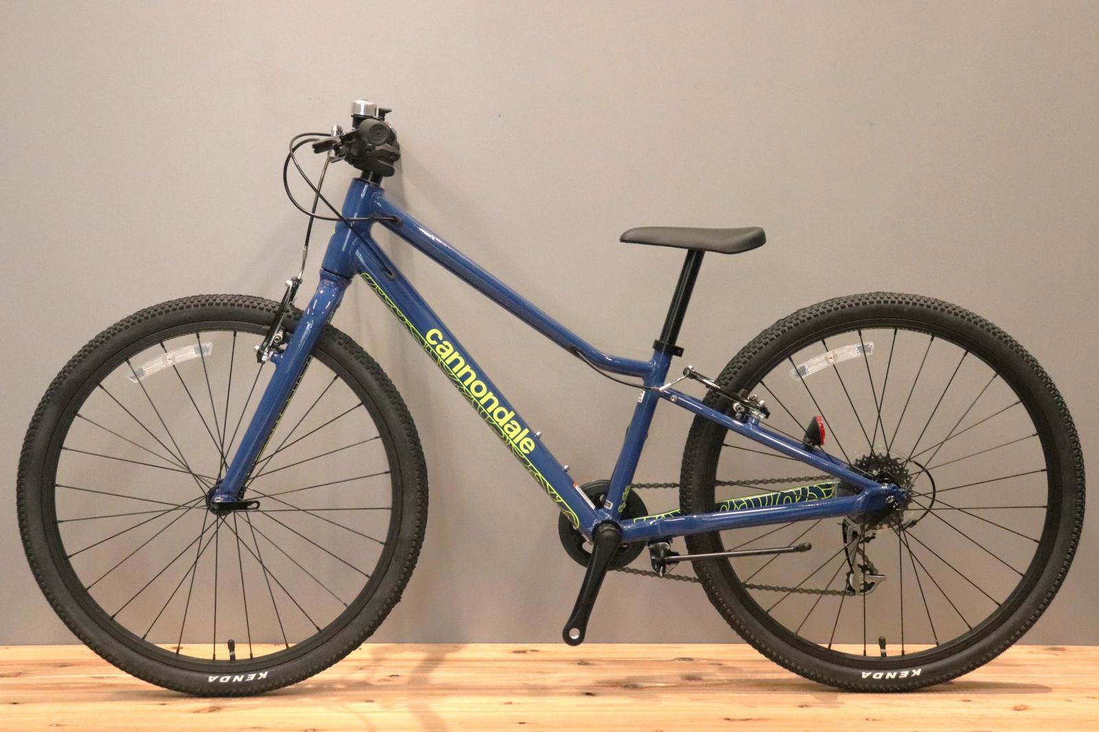 未使用 キャノンデール CANNONDALE キッズ クイック KIDS QUICK 24