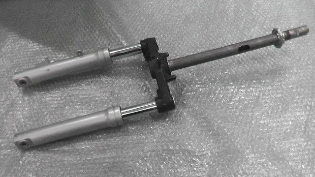 ビーノ４スト　FI　SA37J　の　フロントフォークセット　:#1780030119
