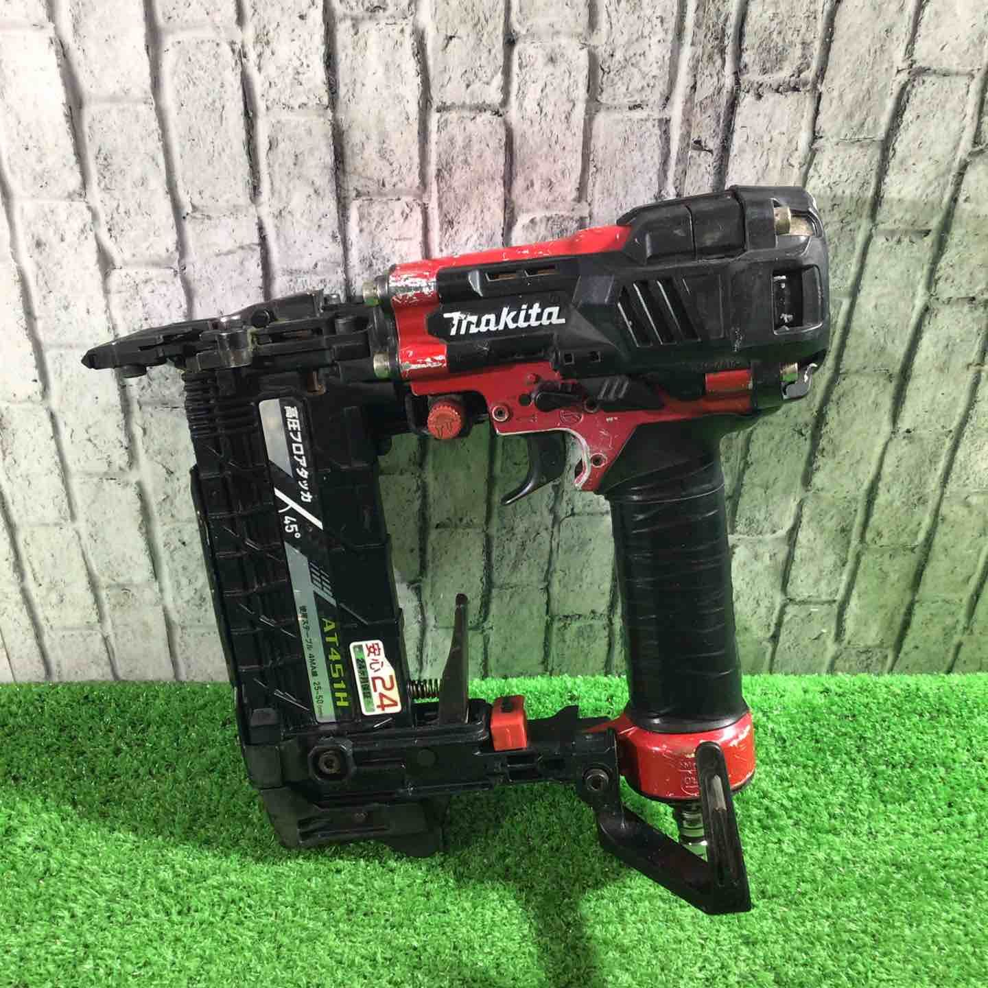 ★マキタ(makita) 高圧フロアタッカ AT451H【川口店】