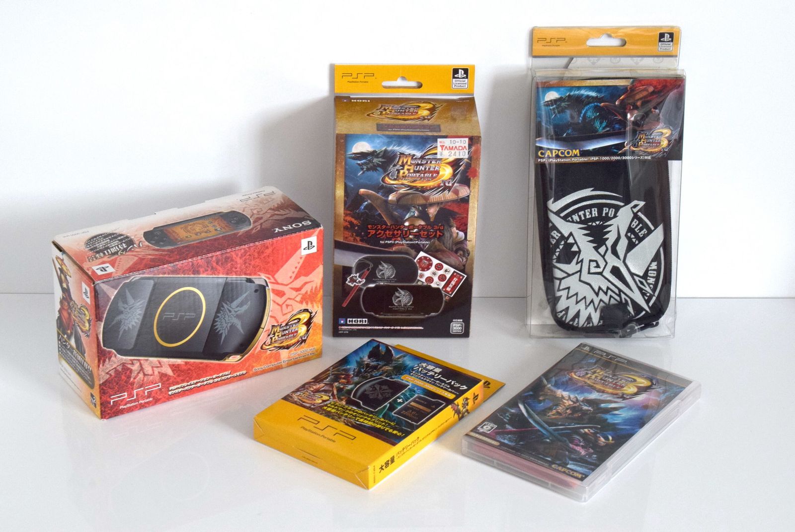 PSP】ハンターズモデル（PSP-3000 MHB） 付属品完備＆アクセサリー 