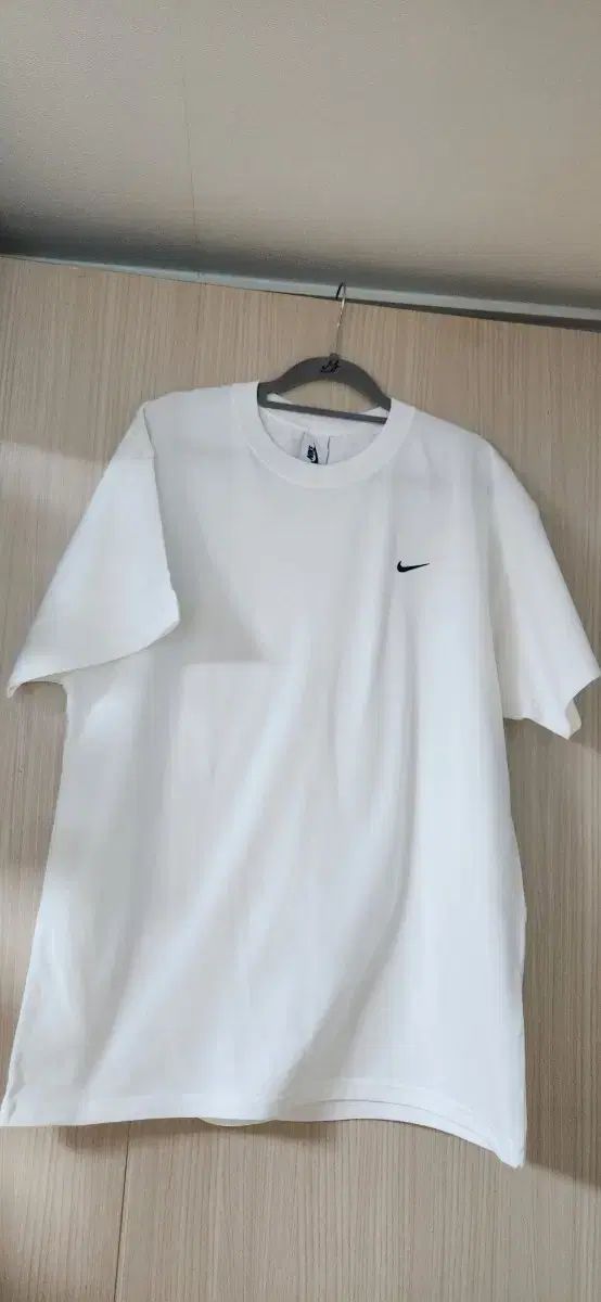 NIKE ナイキ NRG ソロ スウッシュ 白 半袖 XL