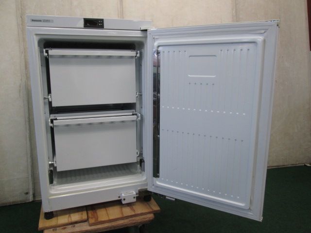 パナソニック 調温冷凍ストッカー アイス用ストッカー SCR-T66D-A