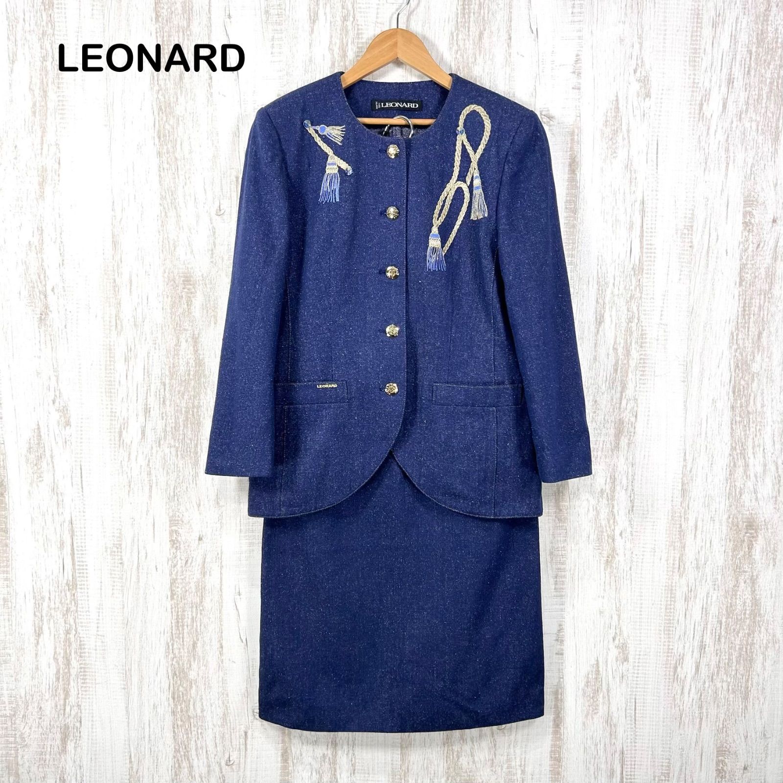 美品 LEONARD レオナール タッセル刺繍 金ボタン シルク デニム スカートセットアップ ブルー