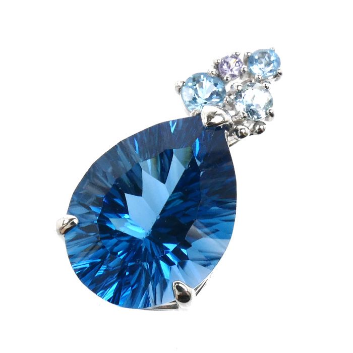 K18WG ホワイトゴールド ペンダントトップ ブルートパーズ9.72ct 3.7g
