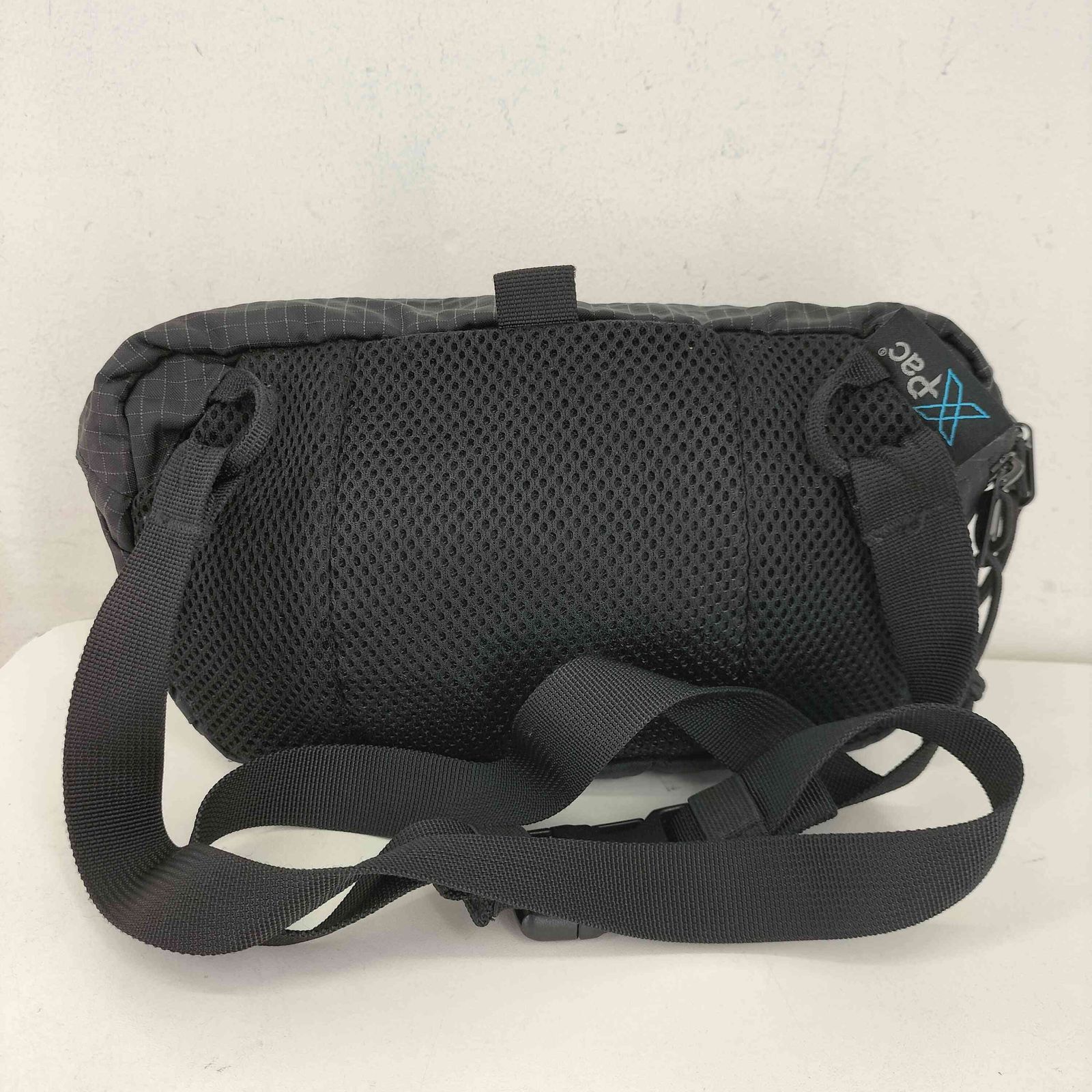 シュプリーム Supreme 23AW Waist Bag メンズ 表記無 - メルカリ