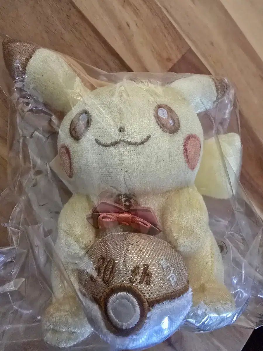 ポケットモンスター ピカチュウ 30周年 記念 限定モデル ぬいぐるみ