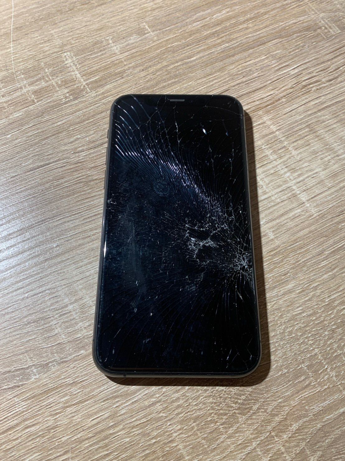 iPhone 11 Pro 64GB スペースグレイ ジャンク品 - メルカリ