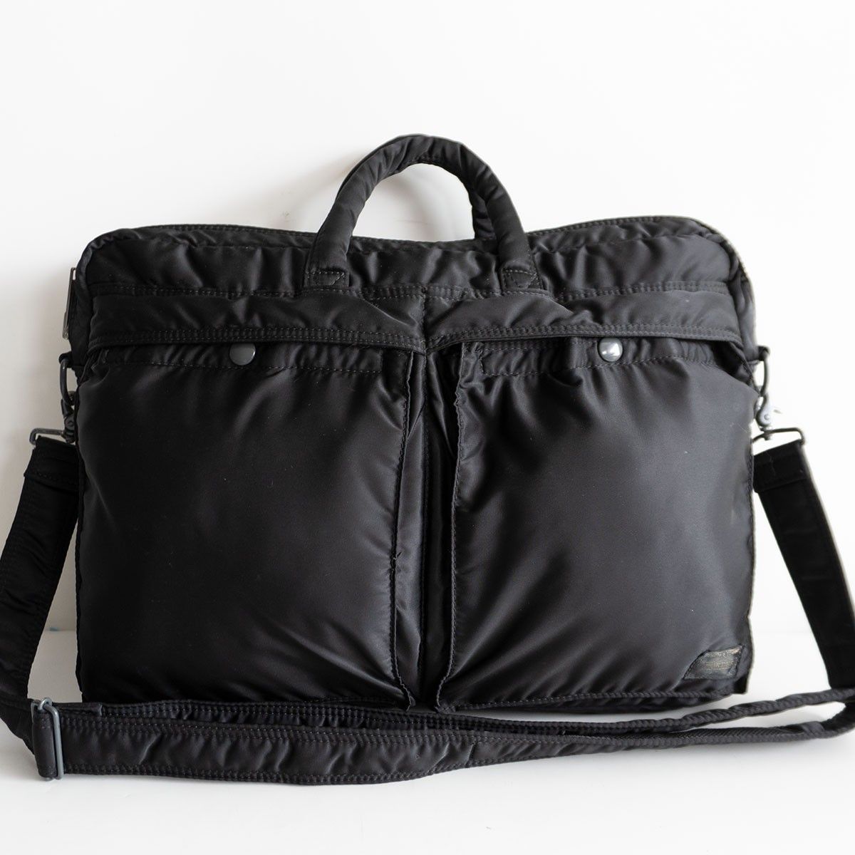 【美品】PORTER 【タンカー 2WAY ショルダーバッグ】ポーター ナイロン ブラック TANKER BAG 26050749