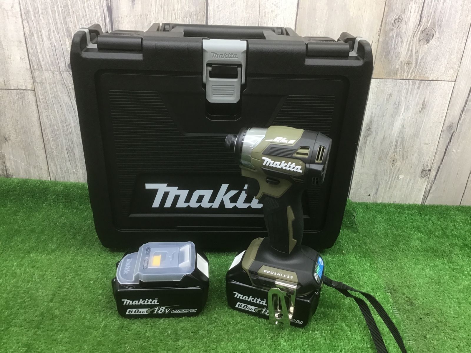 【未使用】マキタmakita 18vコードレスインパクトドライバー TD173DXO　充電器別売♪アクトツール富山店♪SC