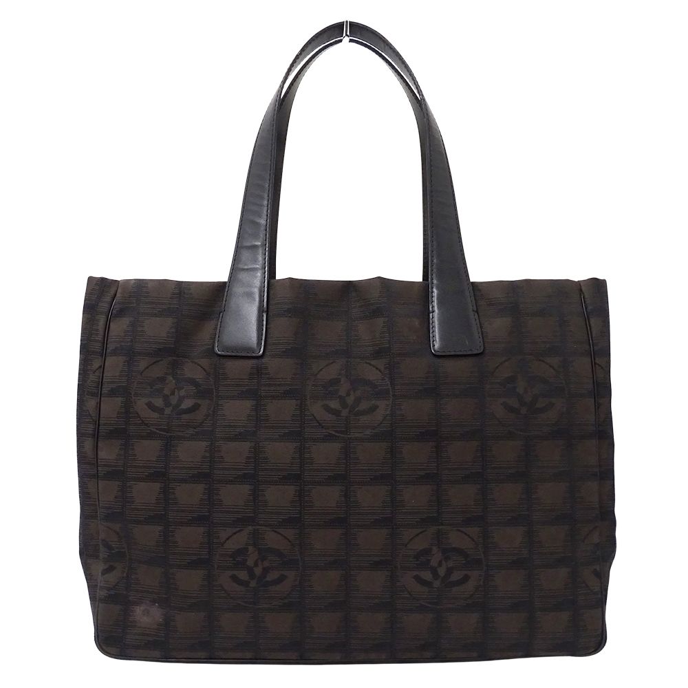 シャネル CHANEL バッグ ニュートラベル トートMM レディース ブランド トートバッグ ナイロン ダークブラウン シルバー金具 A4 おしゃれ 【中古】