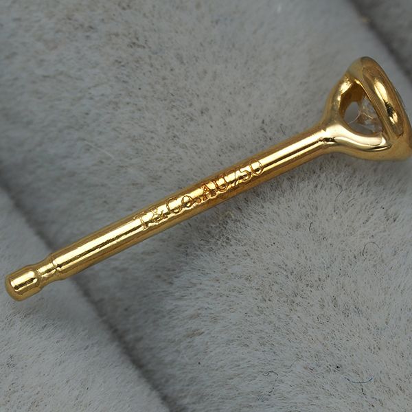 専用　ティファニー ピアス ダイヤ 0.05ct/0.05ct程 バイザヤード ティファニー ピアス ダイヤ ダイヤモンド 0.05ct/0.05ct程