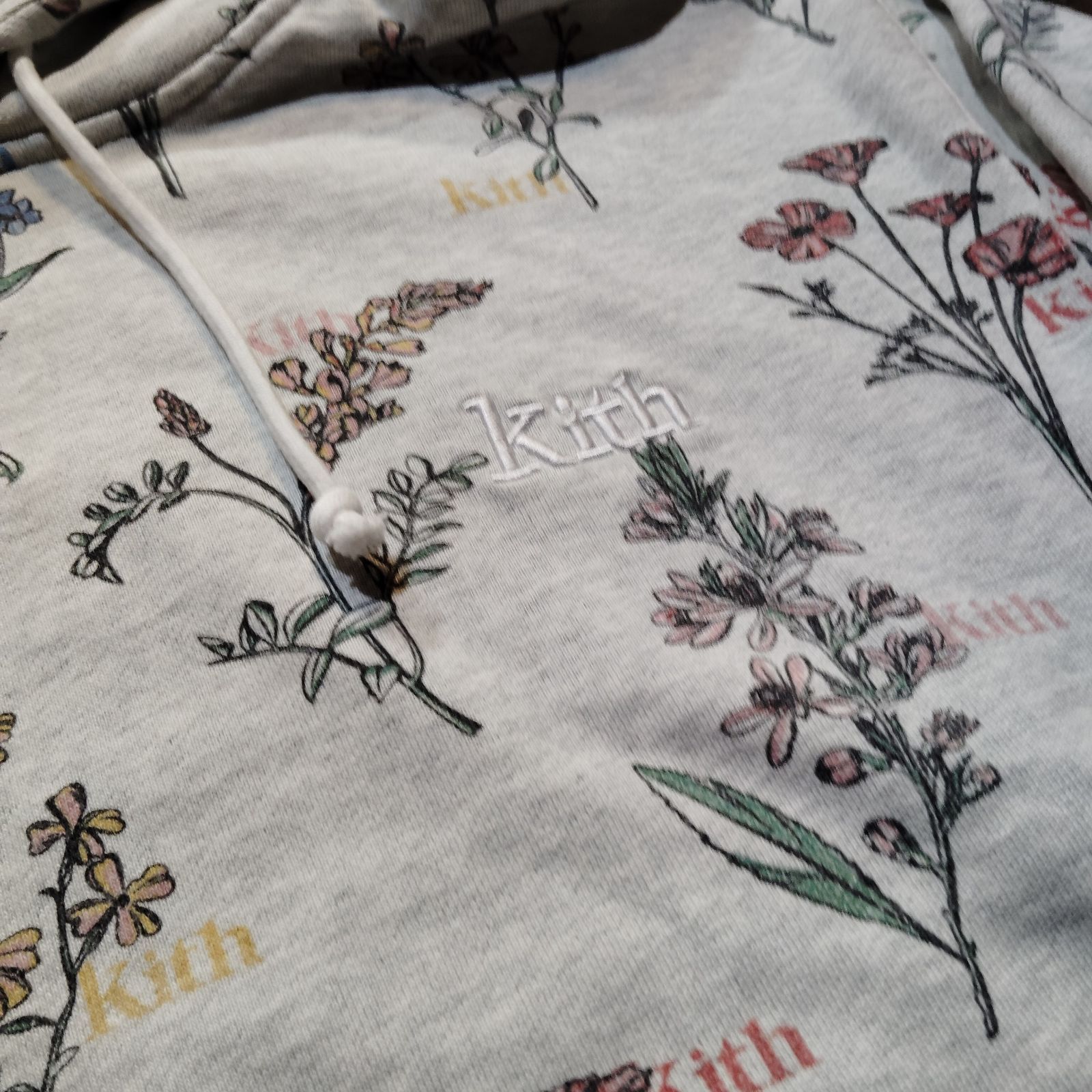 KITH 総柄 パーカー 花柄 ホワイト S キス KH2624 - メルカリ