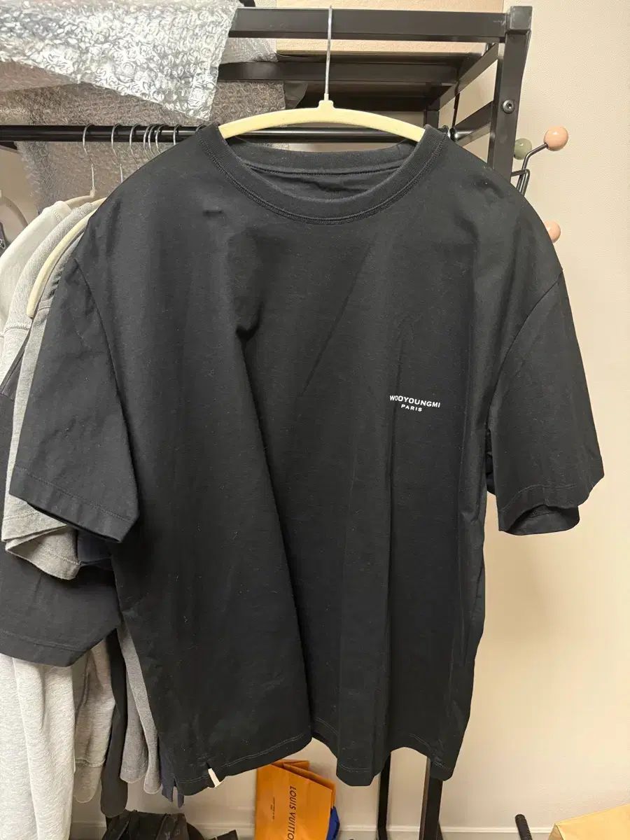 {A+/50} WOOYOUNGMI ウーヨンミ バッグ Starship Square スタシ 半袖 ブラック 17,369円