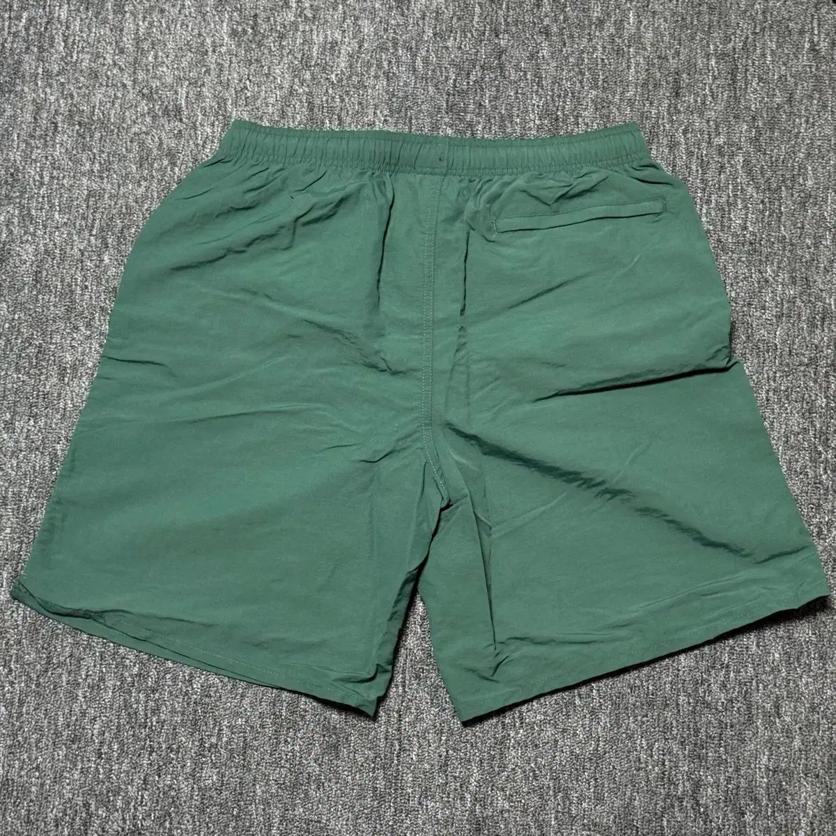 ステューシーハーフパンツ Stussy ショートパンツ 水陸両用 ブラック M