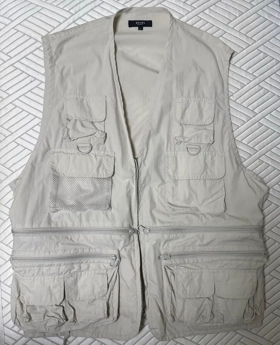 BEAMS MULTI ポケット ベスト 出品