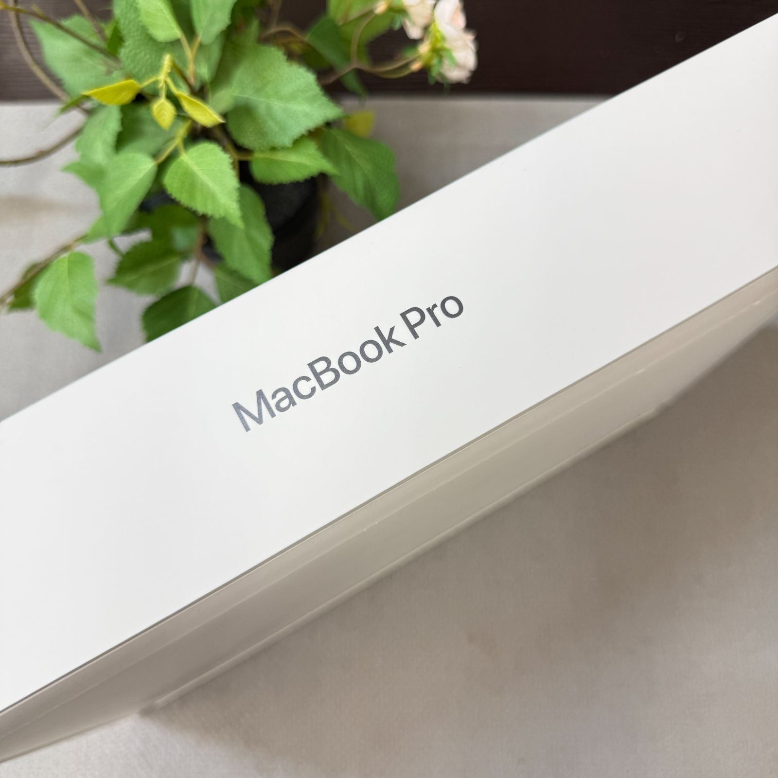 新品未開封 MacBook Pro 14