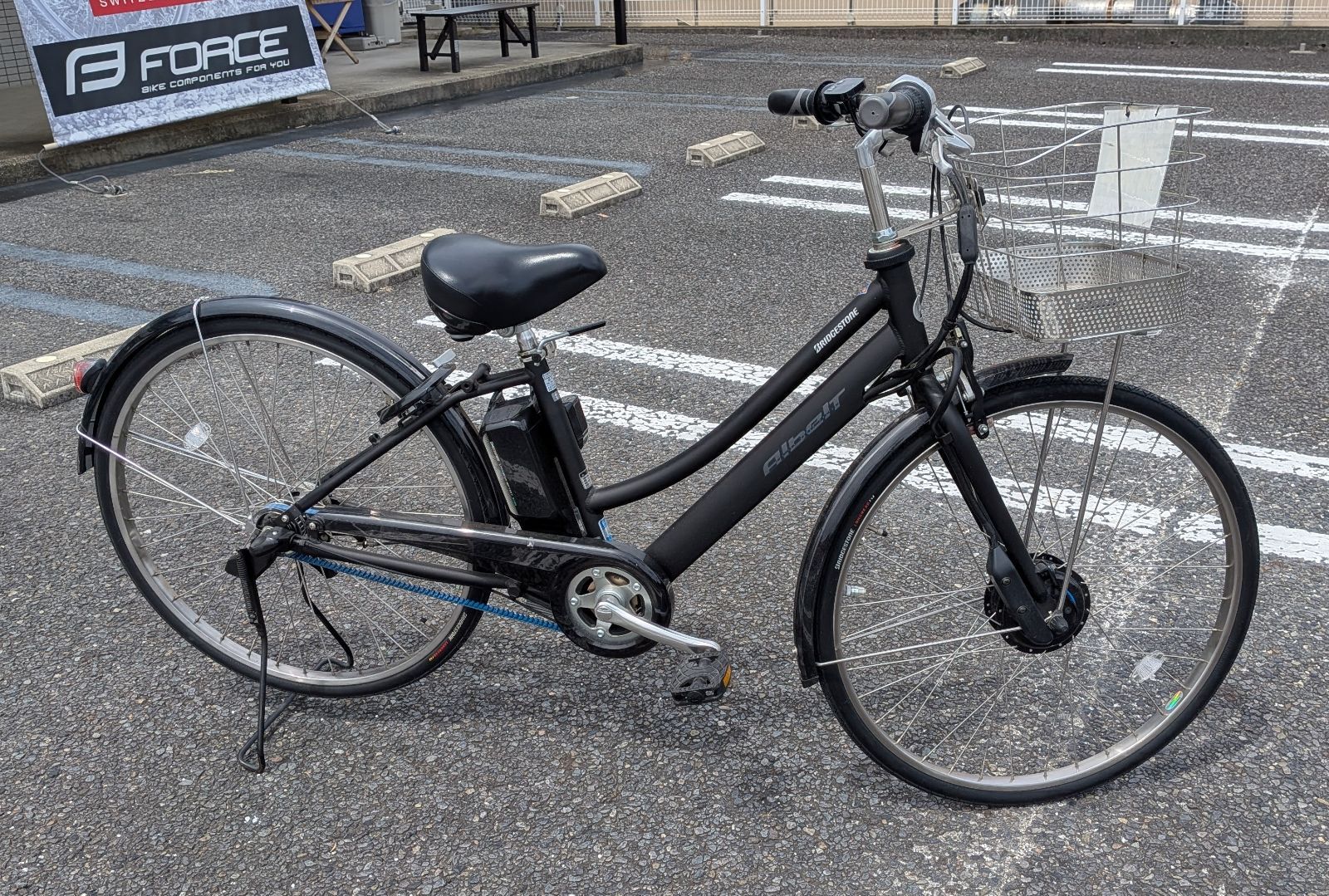【試乗車販売25％引き】BRIDGESTONE　アルベルトe L型 26” 3段 AL6B41 電動アシスト自転車（両輪駆動）