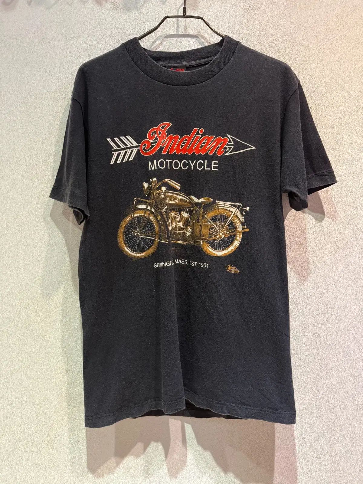 ヴィンテージ インディアンモーターサイクル トリニティ Tシャツ