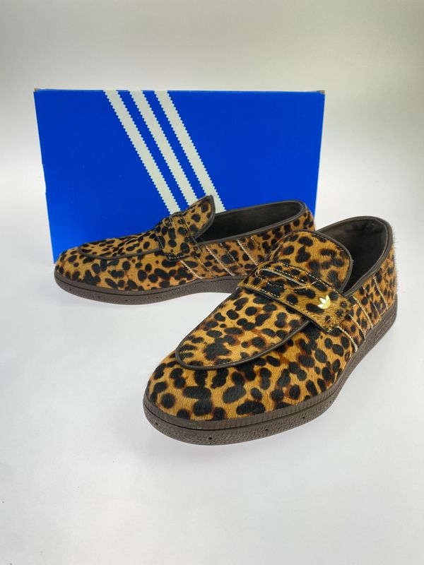 【中古品】 ADIDAS アディダス KJ2526 HANDBALL SPEZIAL LOAFER W 靴 シューズ スニーカー 【161-260531-AS-70-min】
